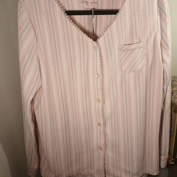 Croft & Barrow Pink Striped Pajama Set - Picture 4 of 10